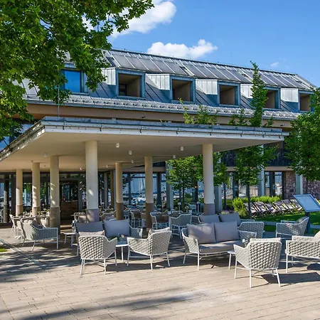 Marina Bed & Breakfast